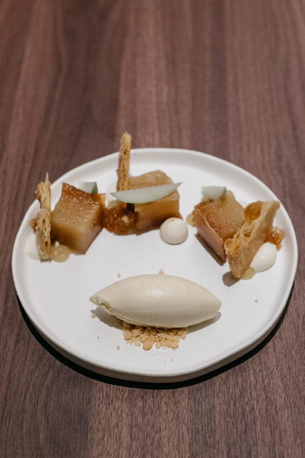 Pastry chef Ooi Viyern's dessert creation featuring Johnnie Walker-infused flavors.